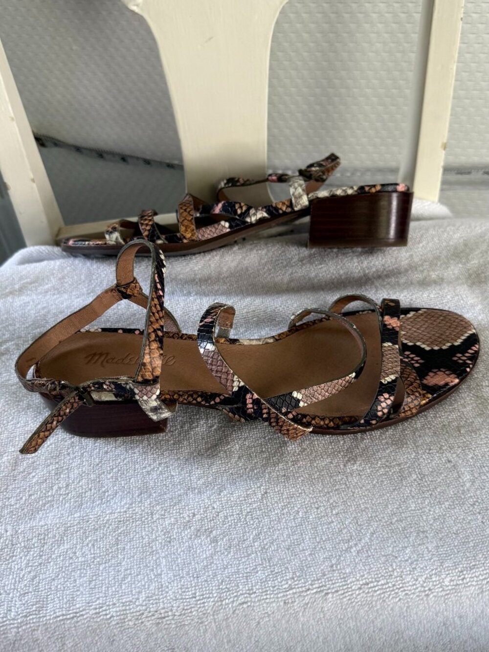 MADEWELL STRAPPY SNAKESKIN LEATHER SANDALS SIZE 9.5